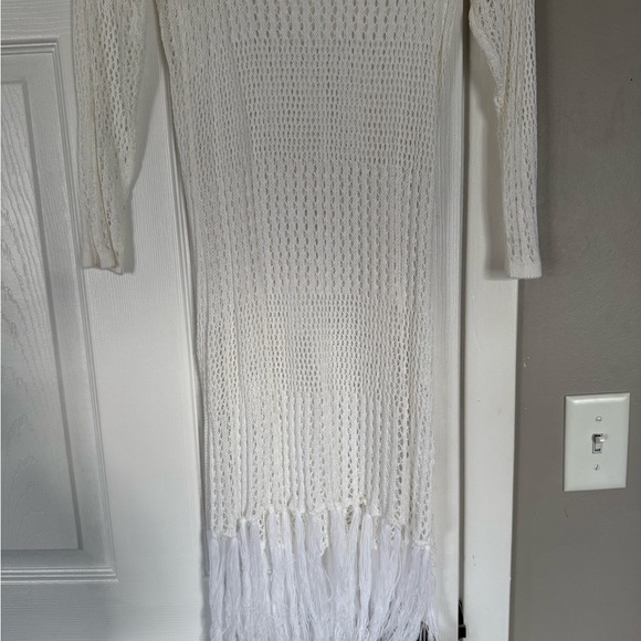 SHEIN Swim Summer Beach Hollow Out & Tassel Decorated Cover Up - Picture 3 of 9